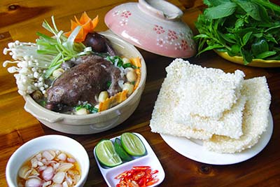 chim câu hầm nấm